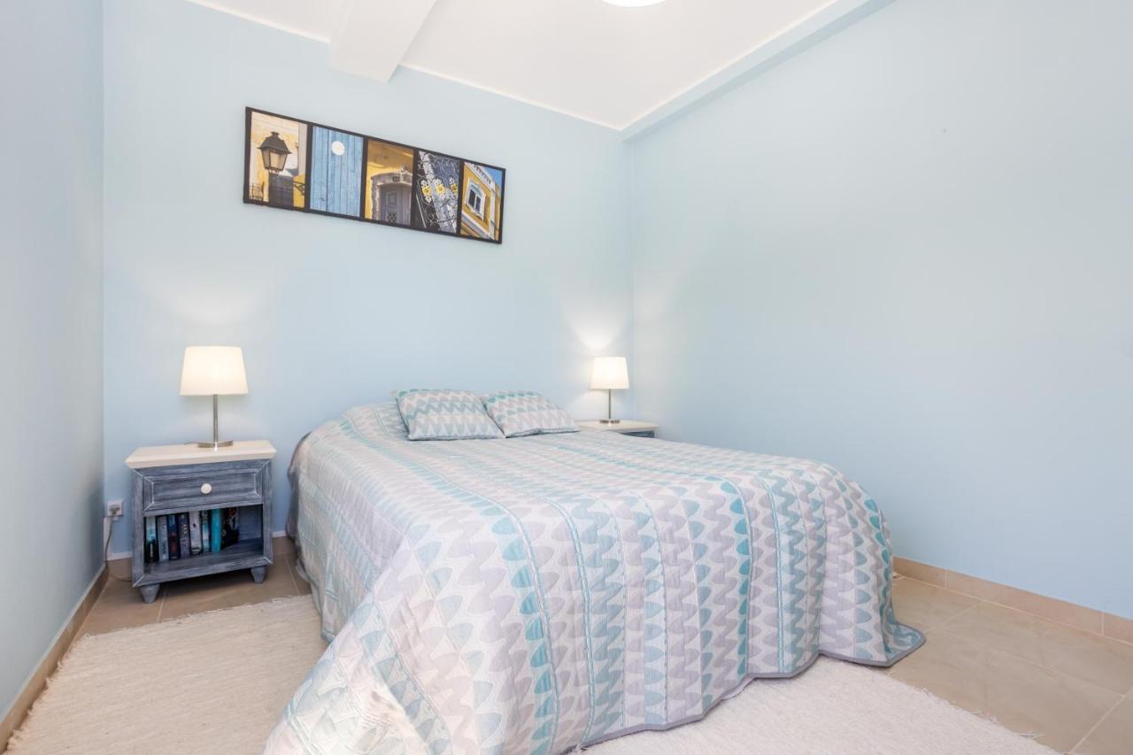 Newly Renovated 2 Bedroom Townhouse - Close To Salema Beach Экстерьер фото